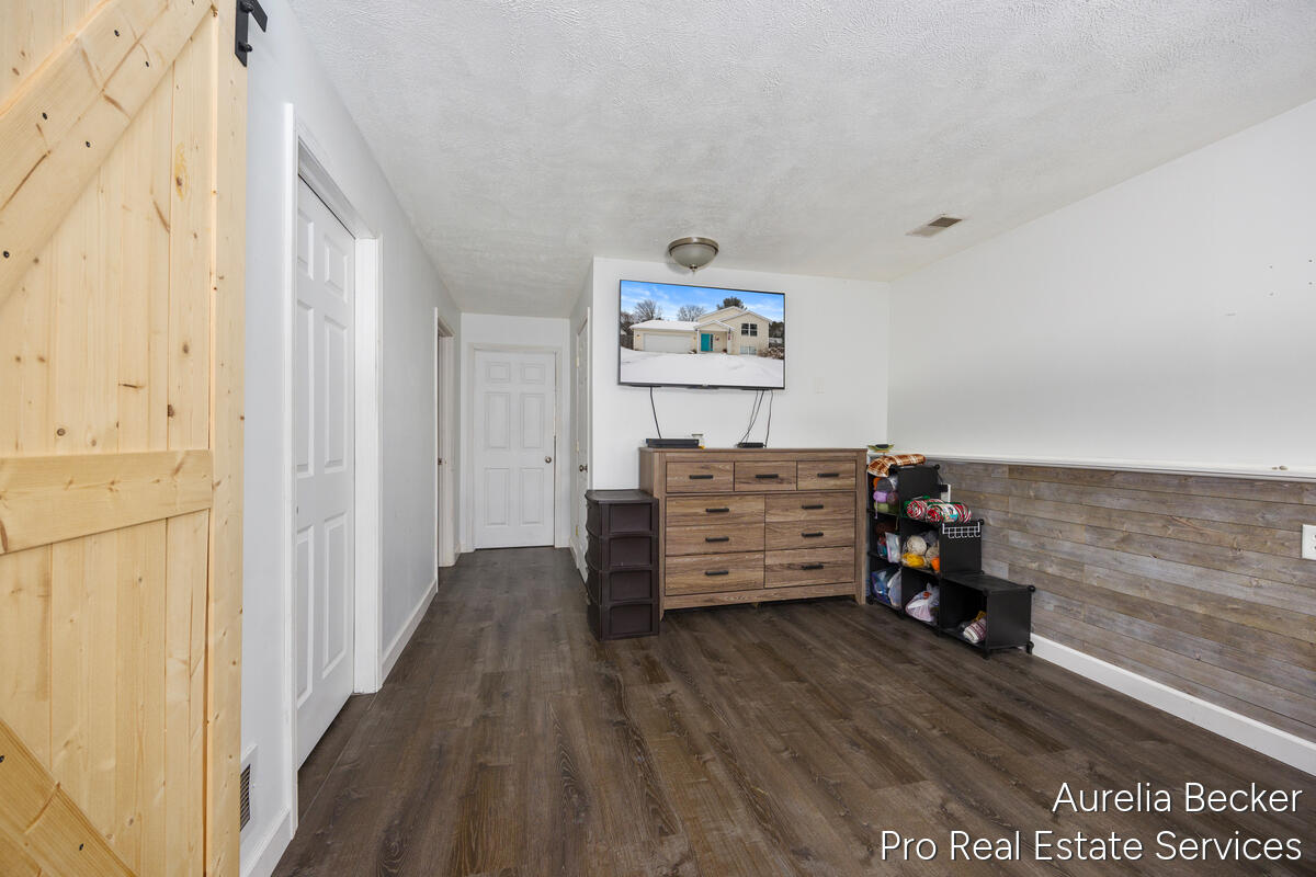 12411 14 Mile Road Northeast Greenville, MI 48838 - Photo 17 of 29 12411-14-Mile_014