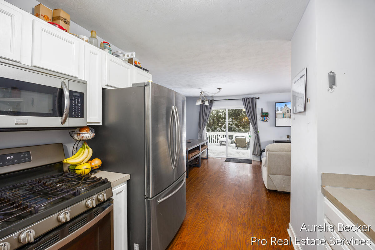 12411 14 Mile Road Northeast Greenville, MI 48838 - Photo 9 of 29 12411-14-Mile_007