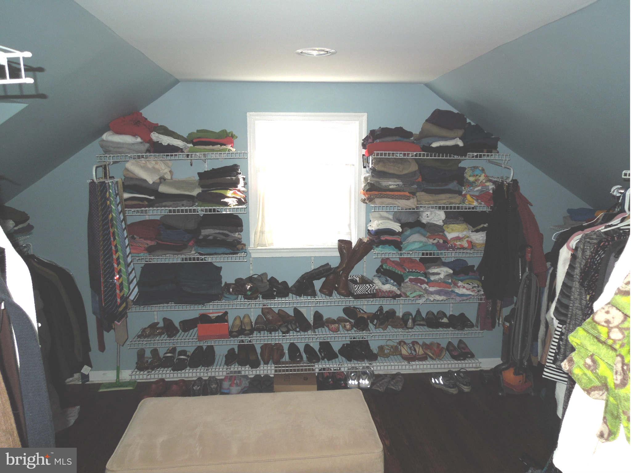 47 Cinder Road Lutherville-Timonium, MD 21093 - Photo 15 of 17 Large closet!