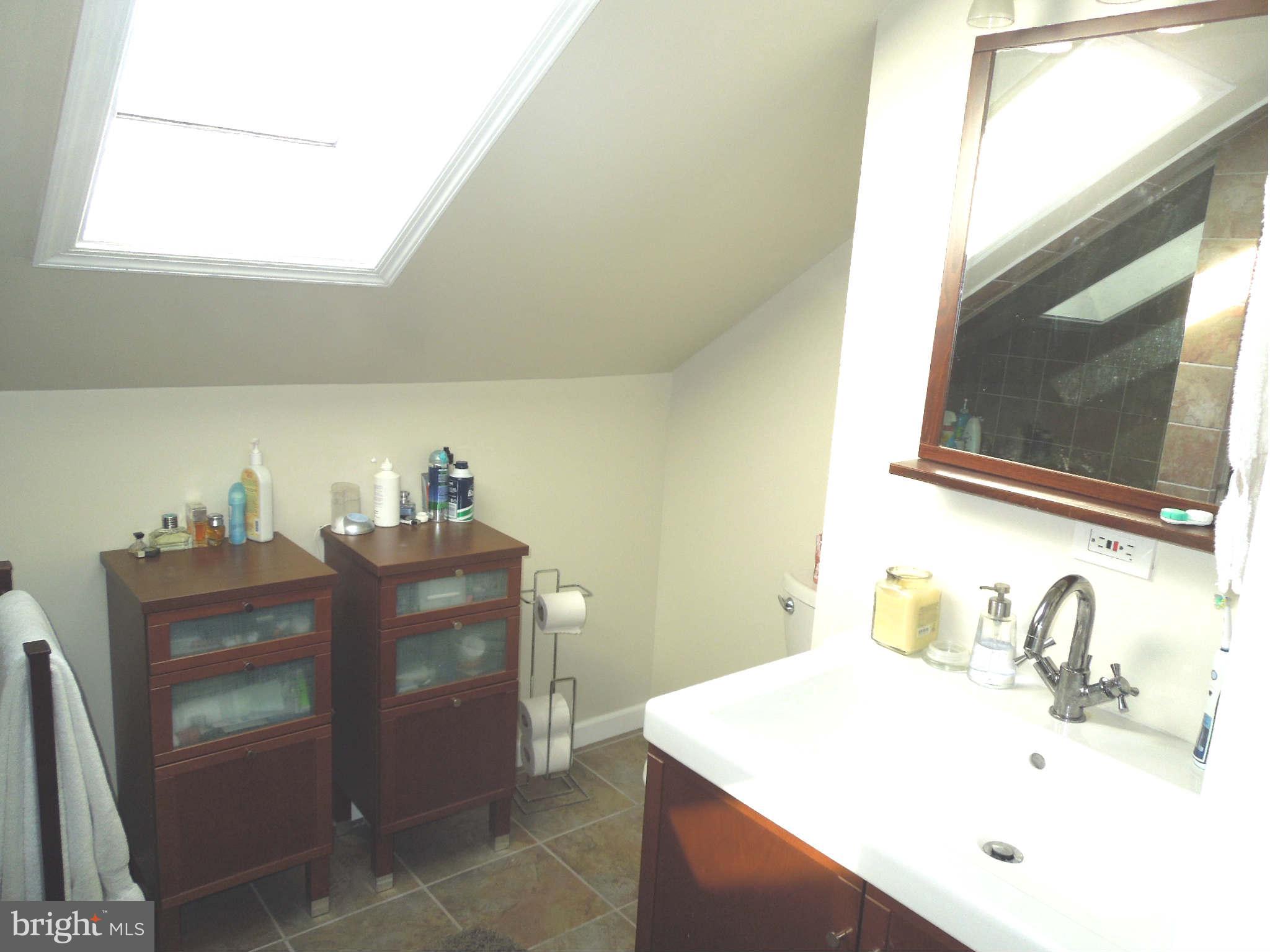47 Cinder Road Lutherville-Timonium, MD 21093 - Photo 17 of 17 Bath (Master)