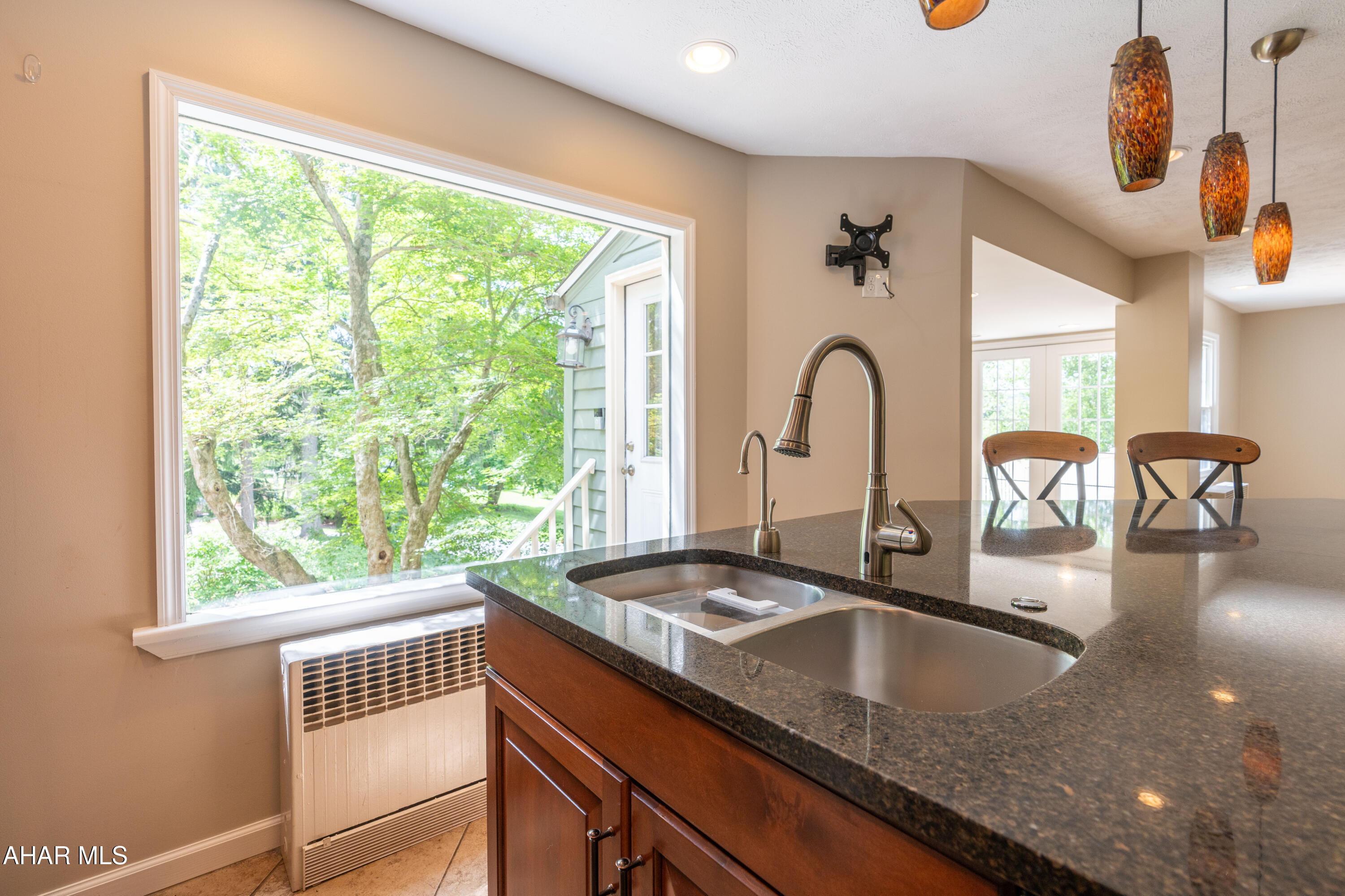 4022 Ridge Avenue Altoona, PA 16602 - Photo 13 of 71