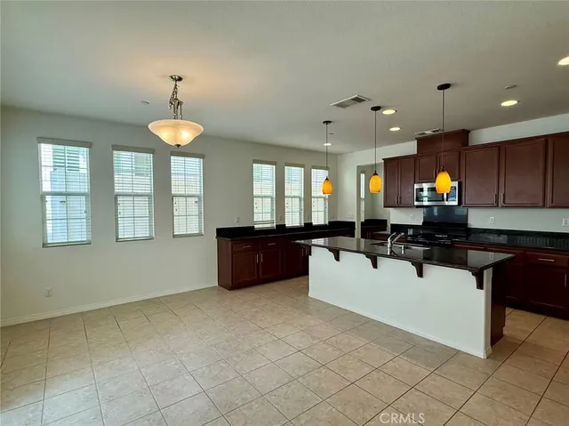 $3,200 | 2882 South Via Belamaria, Ontario, CA 91762