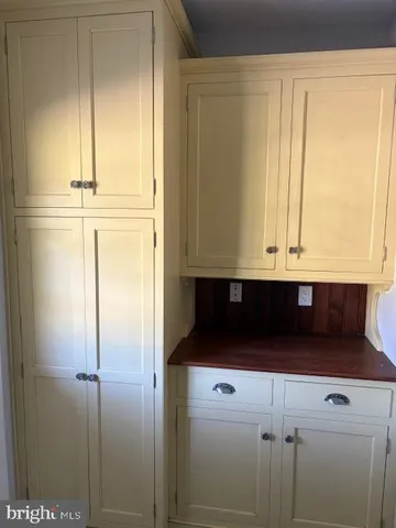 $2,600 | 370 Mill Road, Reinholds, PA 17569