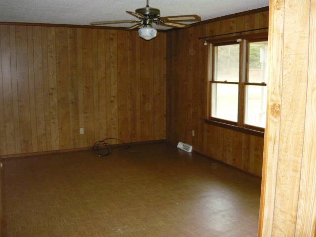 597 County Rd S-1-36 Iva, SC 29655 - Photo 5 of 6