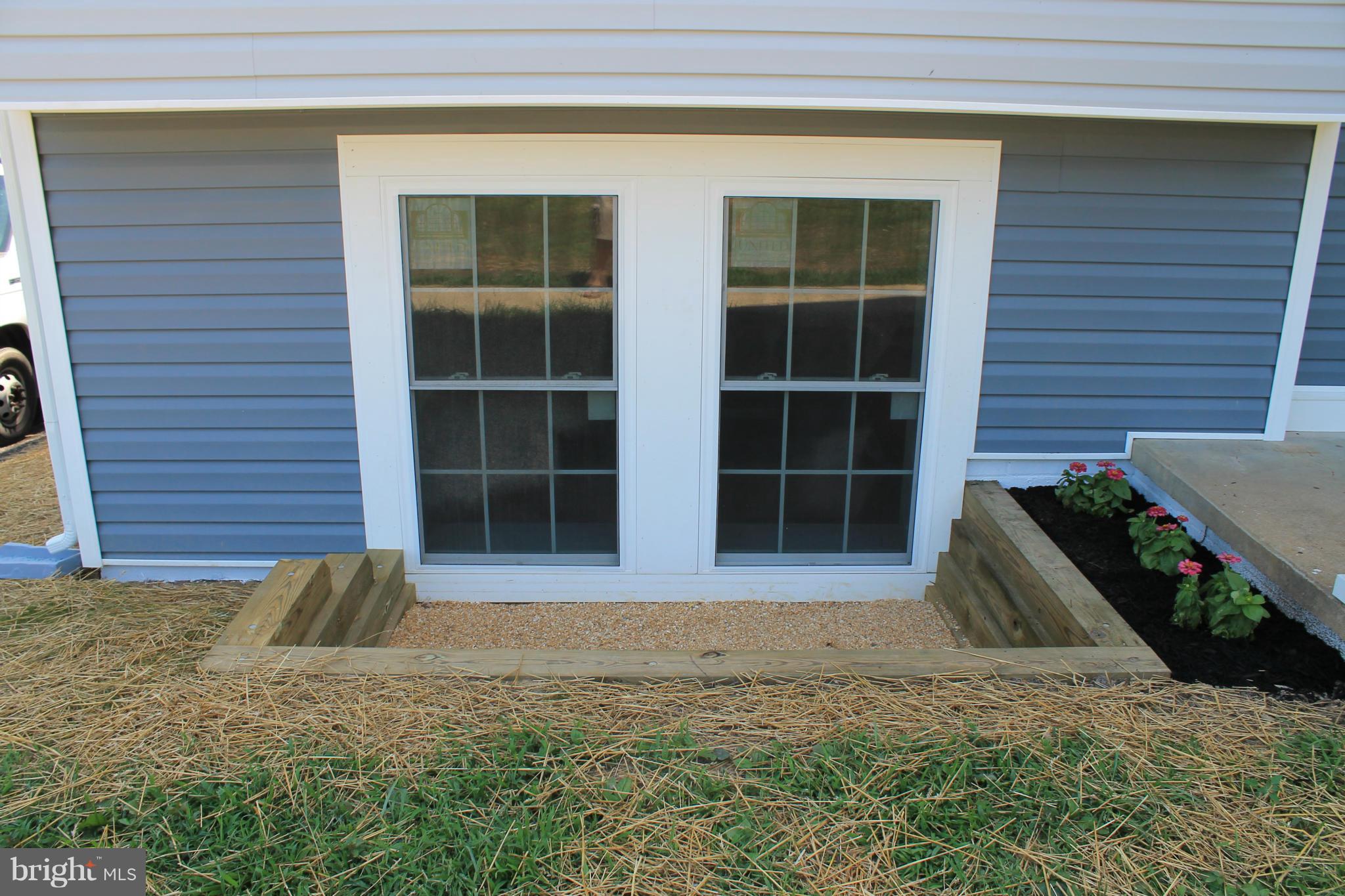 25495 Point Lookout Road Leonardtown, MD 20650 - Photo 26 of 29 Exterior (Front)