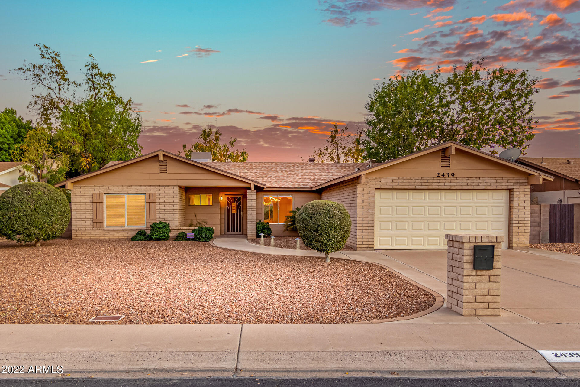 2439 West Hearn Road Phoenix, AZ 85023 - Photo 1 of 66 Front_Hearn_TL copy
