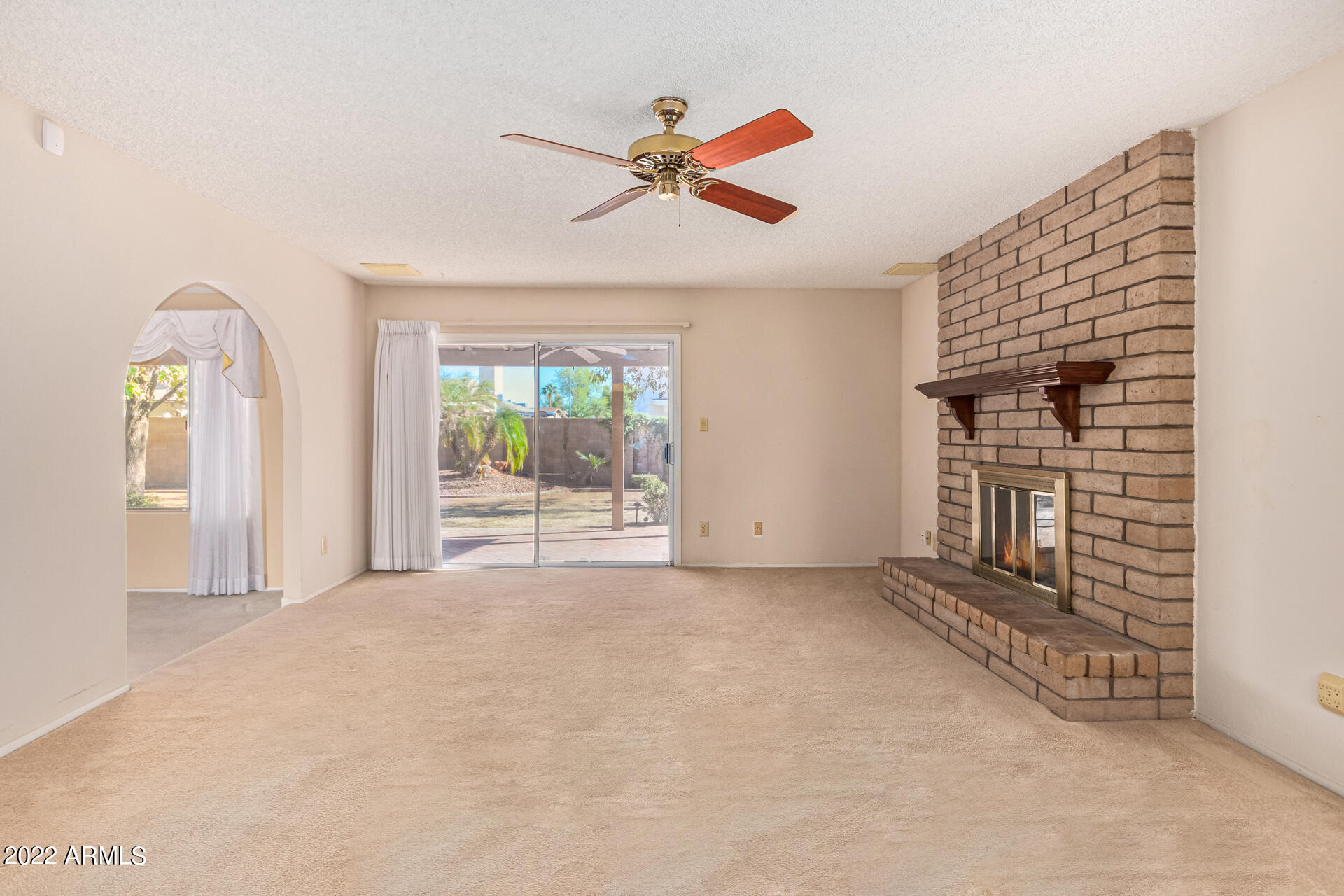 2439 West Hearn Road Phoenix, AZ 85023 - Photo 21 of 66 GR_BY_Hearn
