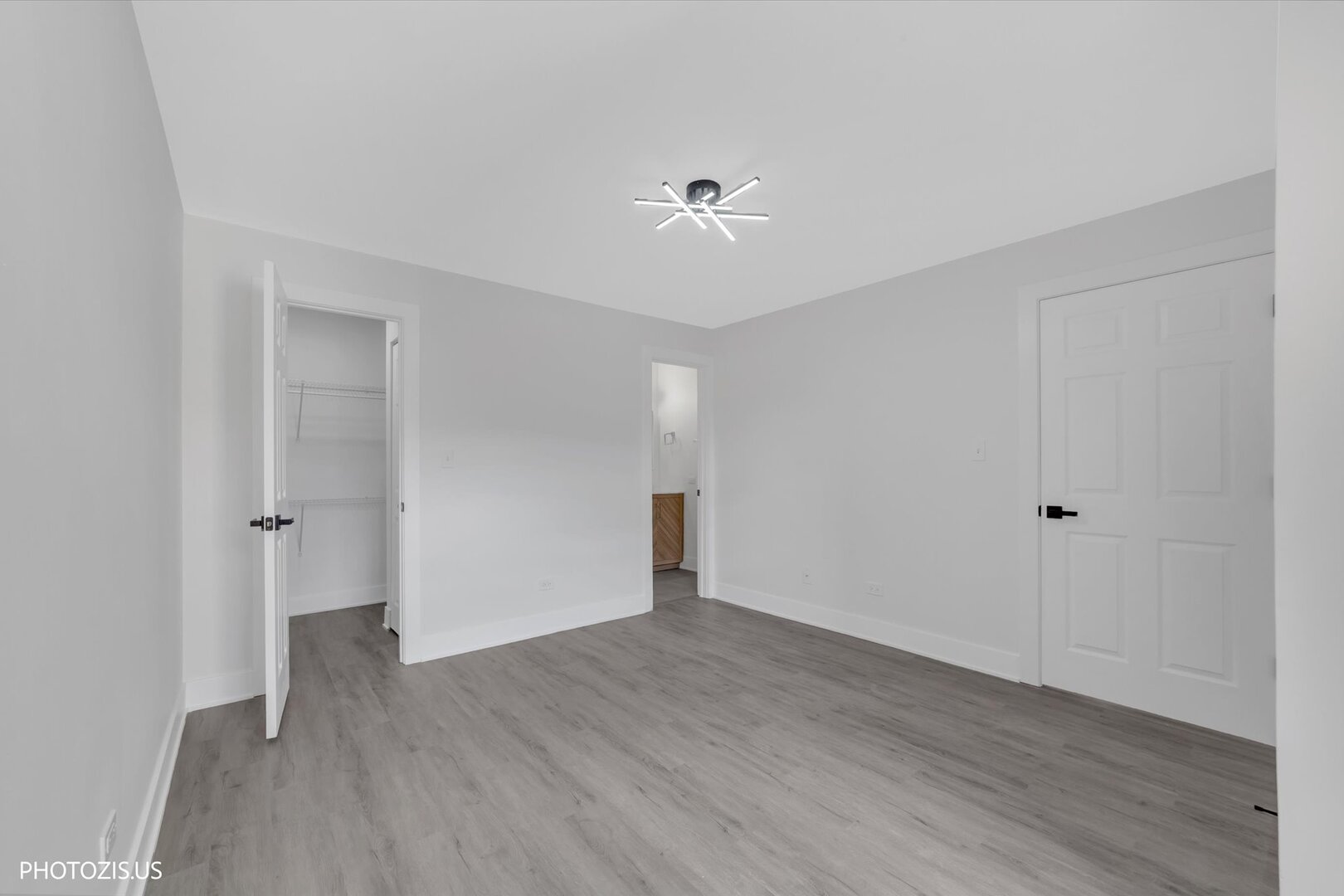 1955 North Hicks Road, Unit 105 Palatine, IL 60074 - Photo 13 of 25