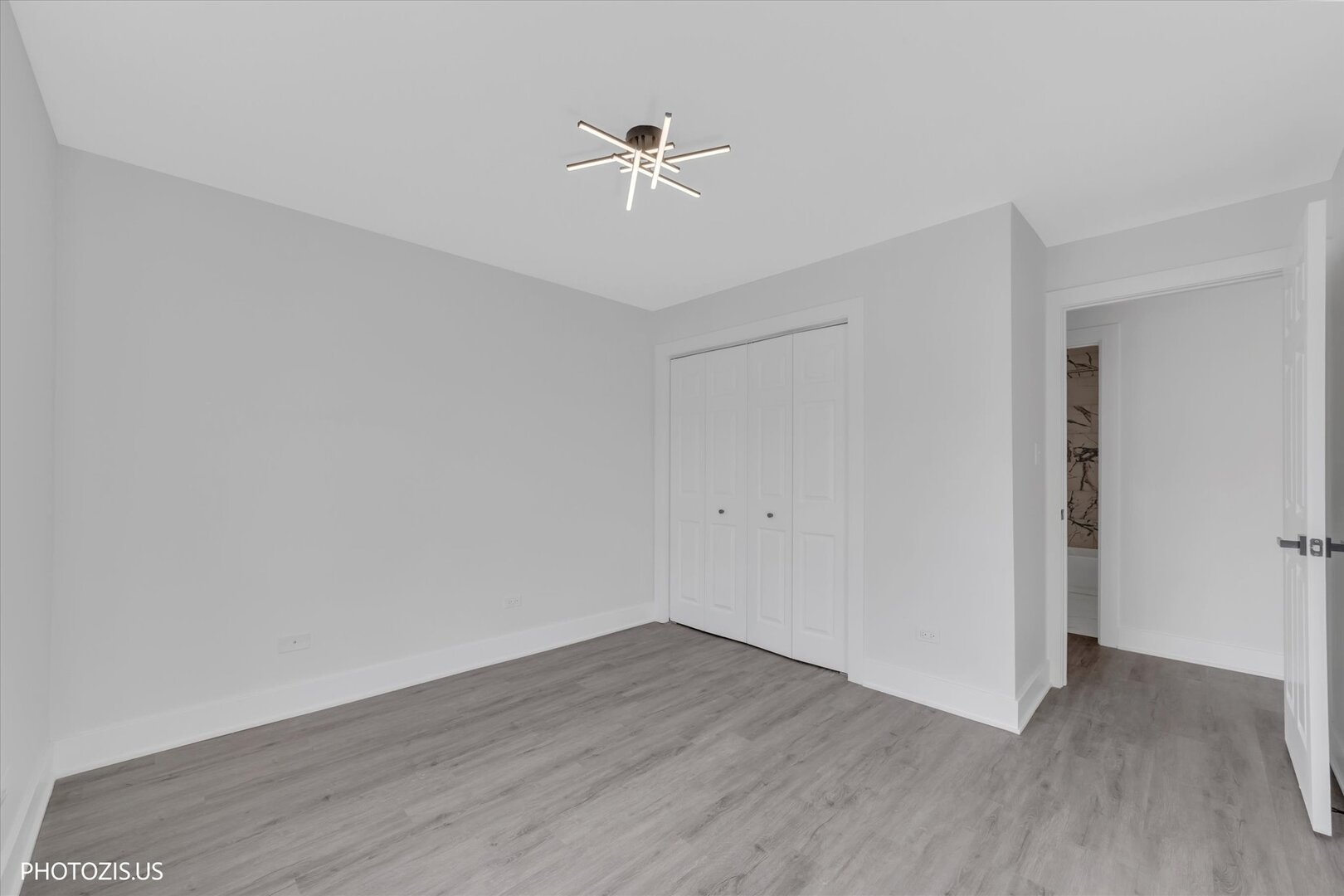 1955 North Hicks Road, Unit 105 Palatine, IL 60074 - Photo 15 of 25