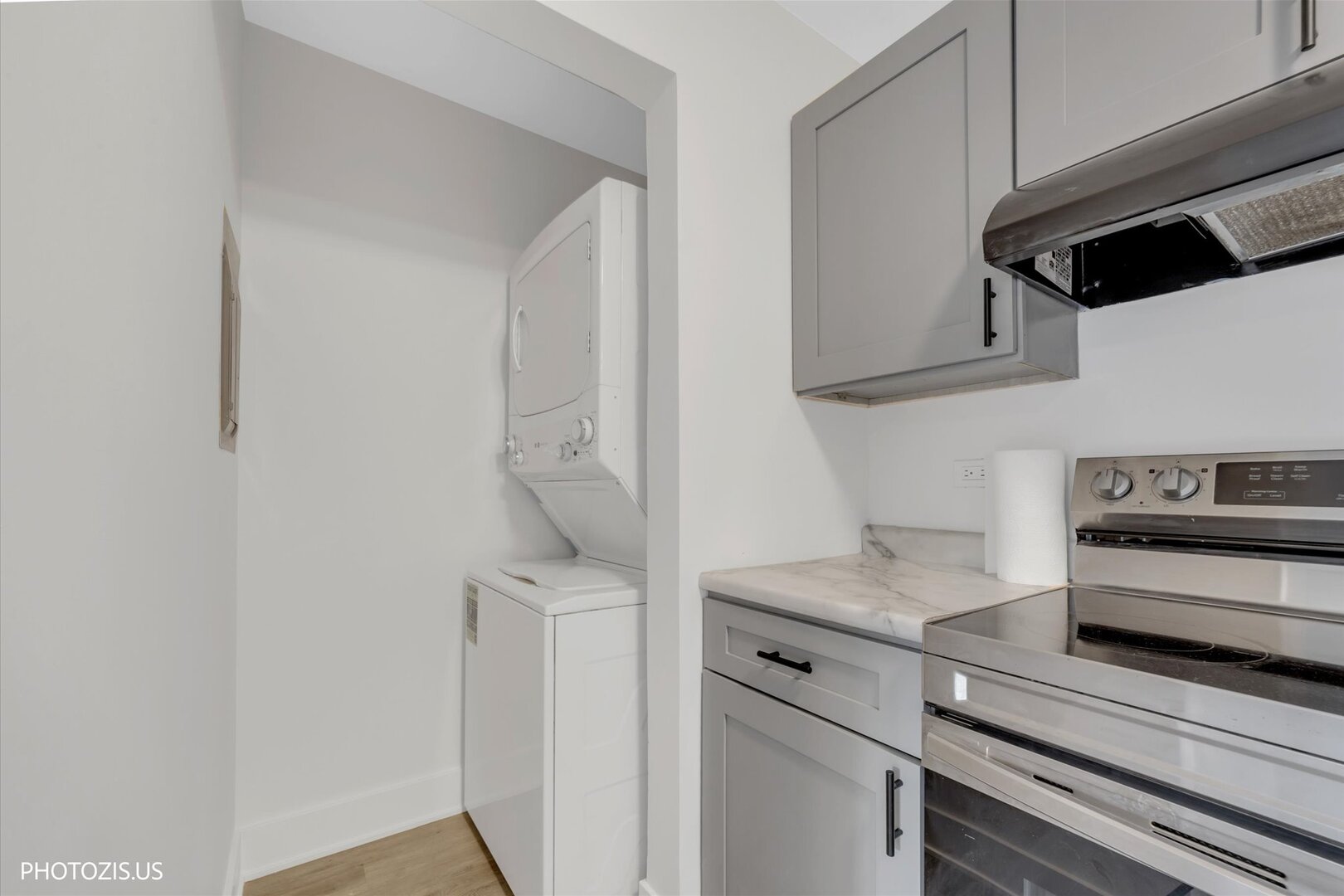 1955 North Hicks Road, Unit 105 Palatine, IL 60074 - Photo 6 of 25