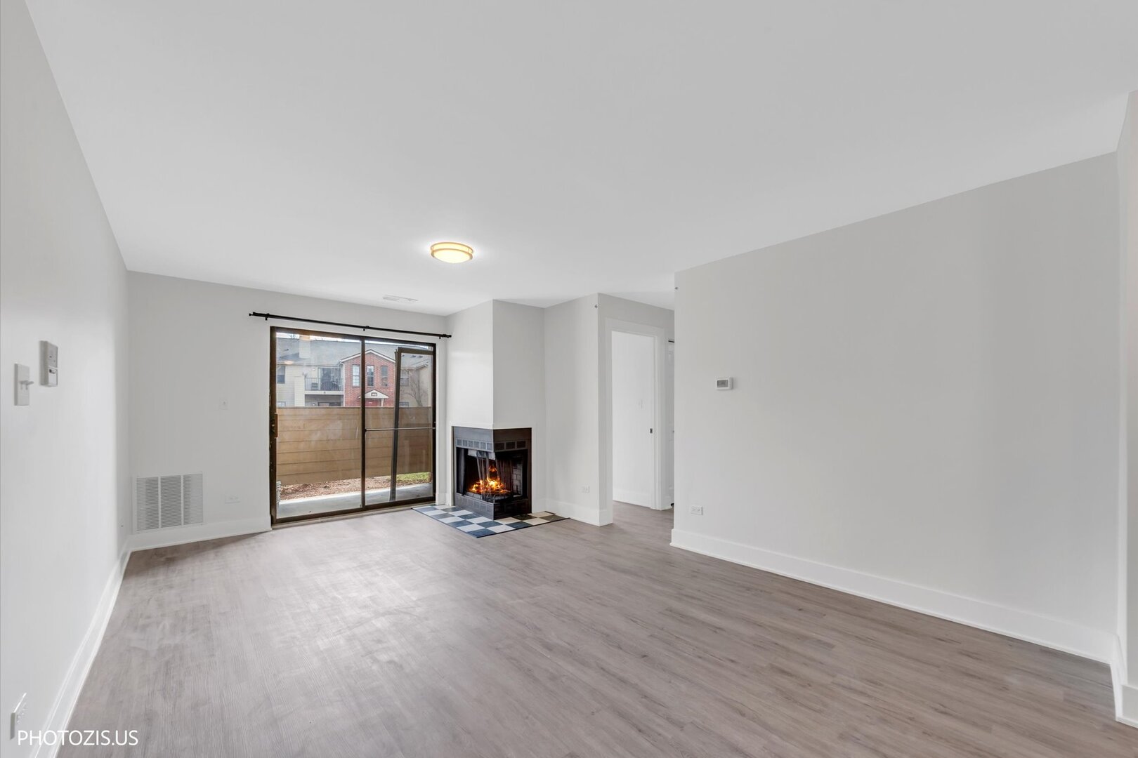 1955 North Hicks Road, Unit 105 Palatine, IL 60074 - Photo 9 of 25