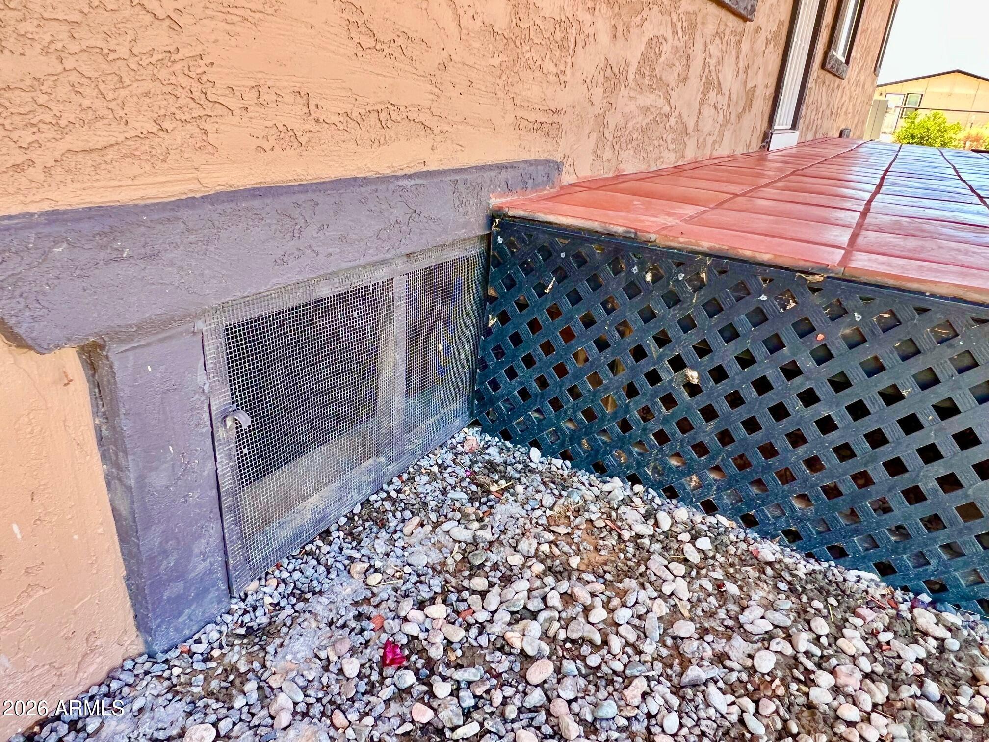 12035 East Tennyson Road Florence, AZ 85132 - Photo 30 of 42 a balcony with an outdoor space