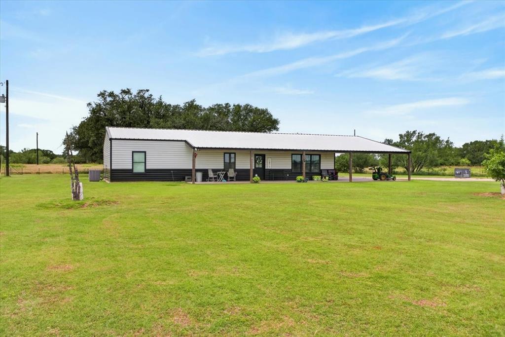 340 Rosser Ranch Road Graham, TX 76450 - Photo 4 of 40