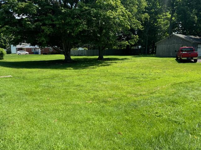 300 East Delaware Street Decatur, MI 49045 - Photo 3 of 6 IMG_6285