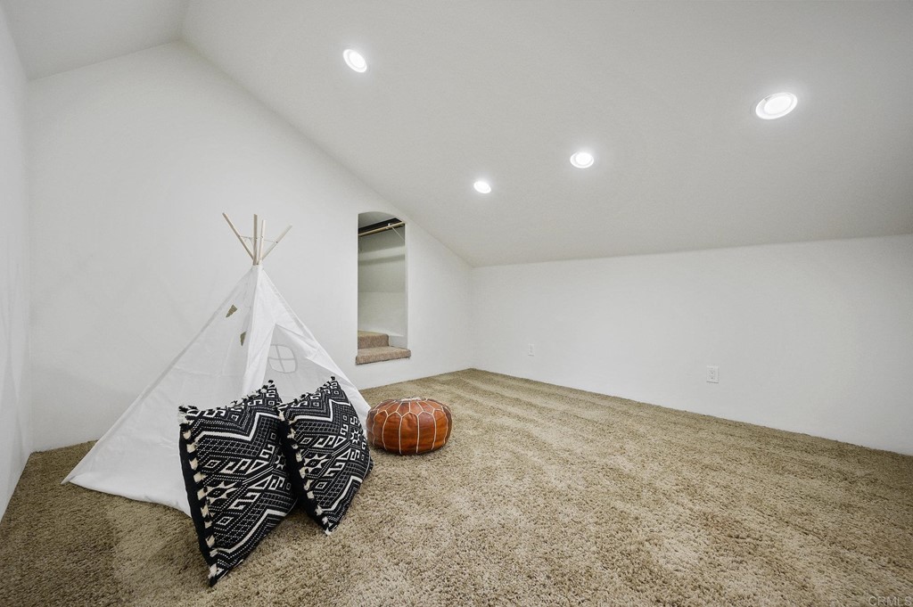 3209 James Drive Carlsbad, CA 92008 - Photo 20 of 65