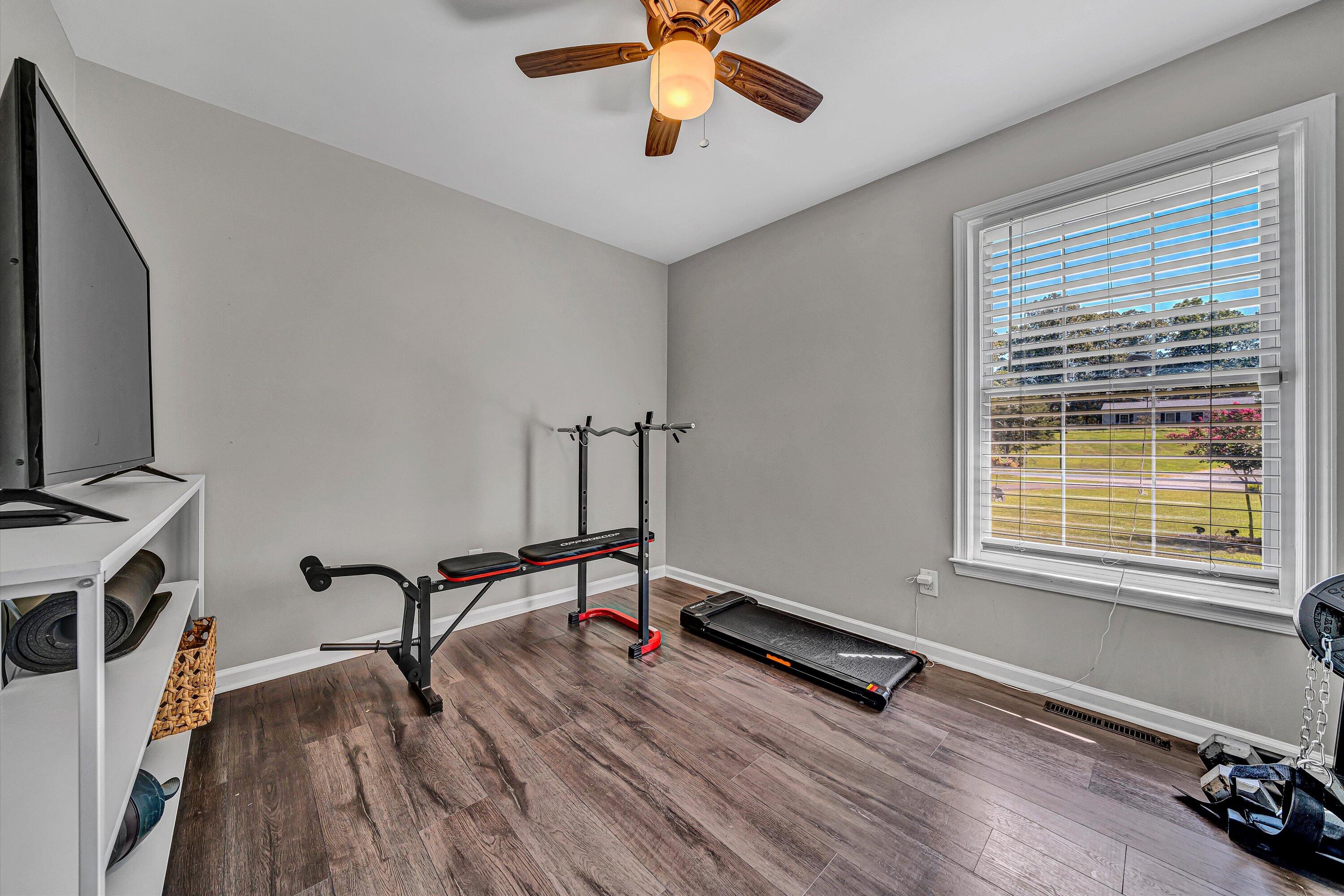 4070 Pitzer Road Roanoke, VA 24014 - Photo 15 of 25 21-VM-04625