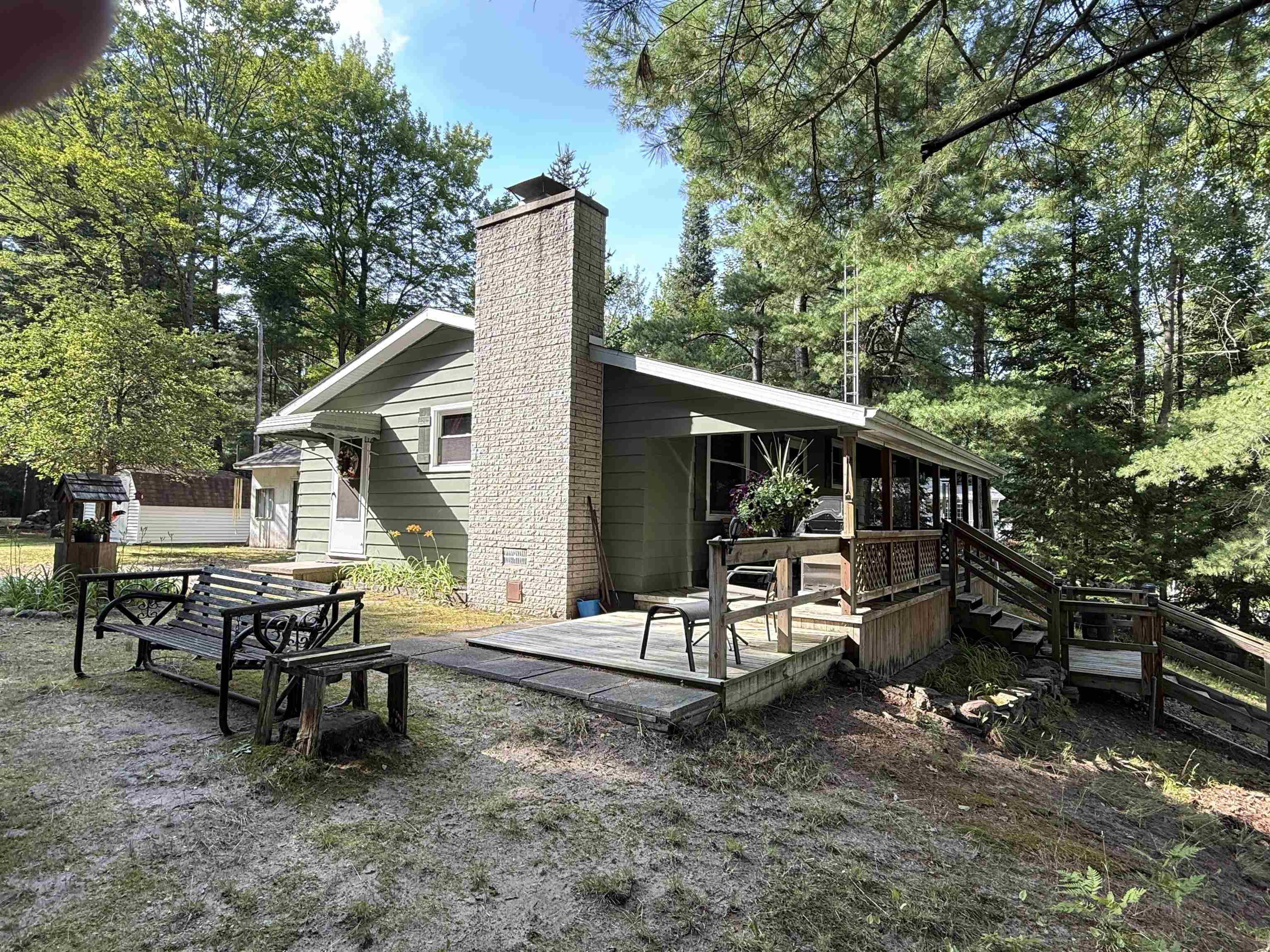 948 Rivers Terrace Road Gladwin, MI 48624 - Photo 1 of 40