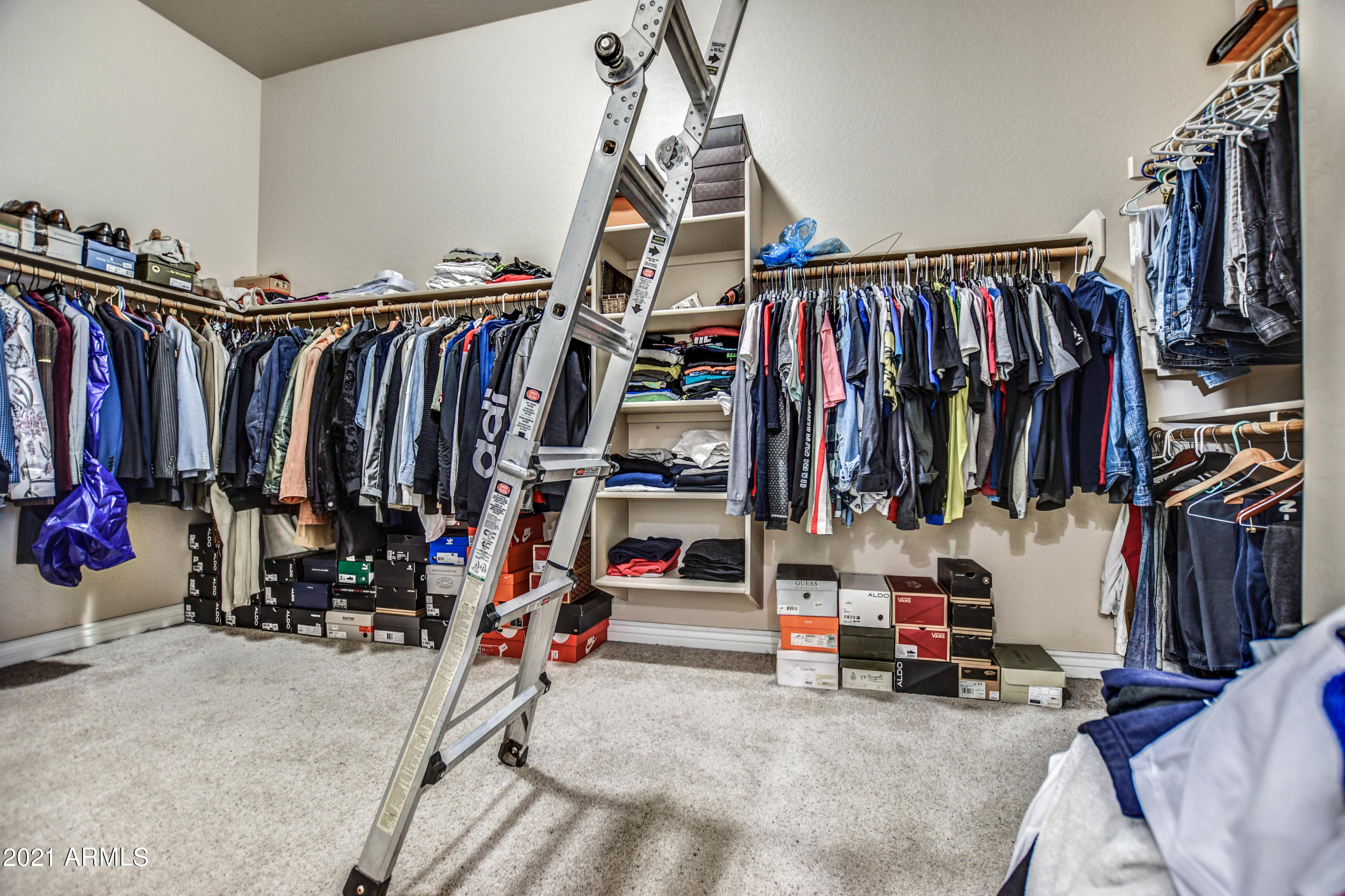 4910 West Apollo Road Laveen, AZ 85339 - Photo 24 of 28 MASTER CLOSET