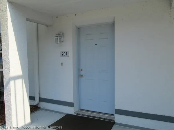 $1,500 | 201 Stephen Drive, Lake Placid, FL 33852