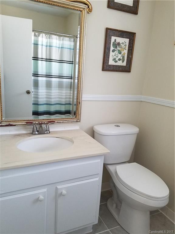 8332 Castlekeep Road, Unit 14 Charlotte, NC 28226 - Photo 19 of 22 Gallery Image 19