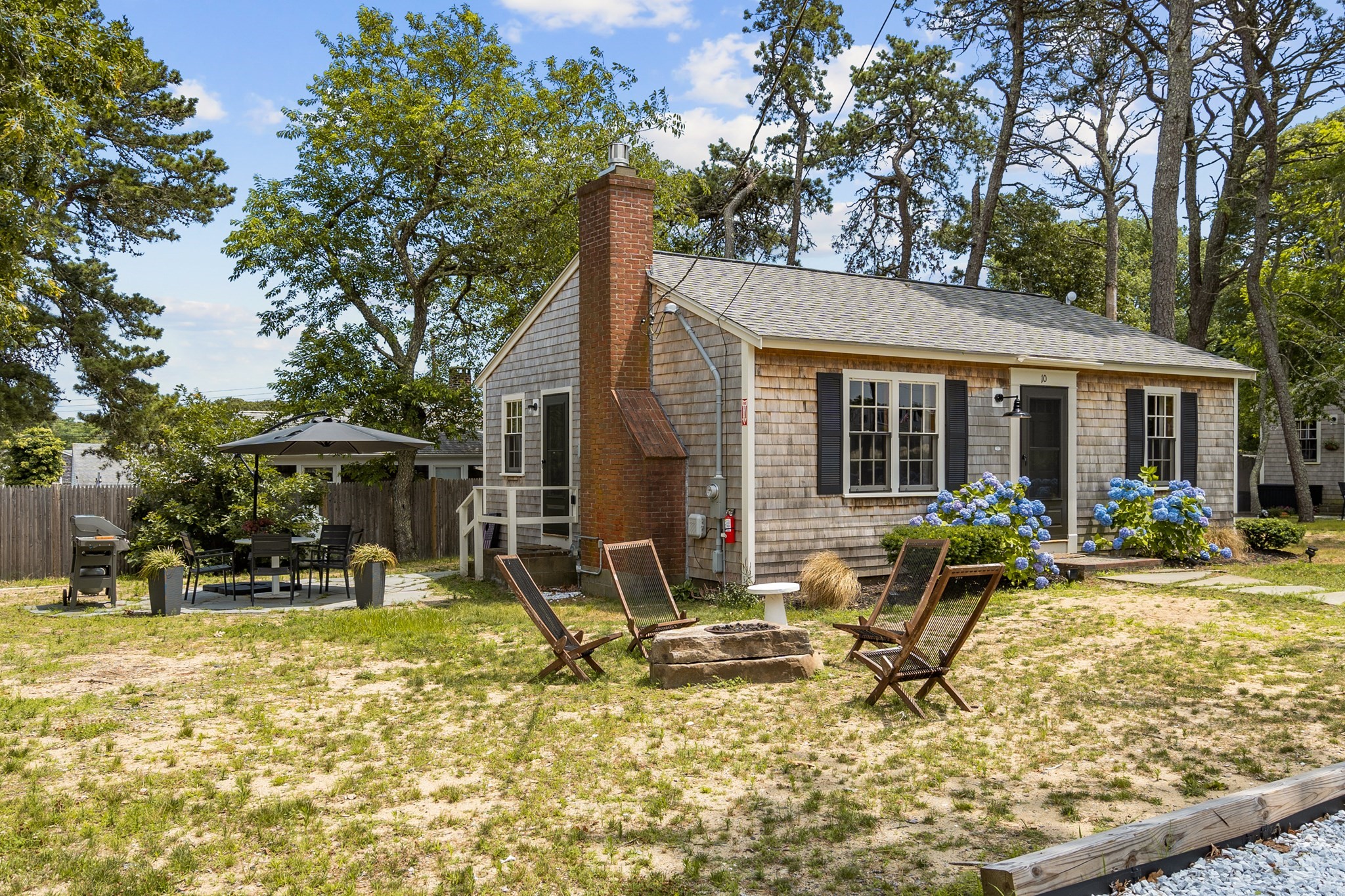 10 Manning Road Dennis, MA 02639 - Photo 4 of 25 Gallery Image 4