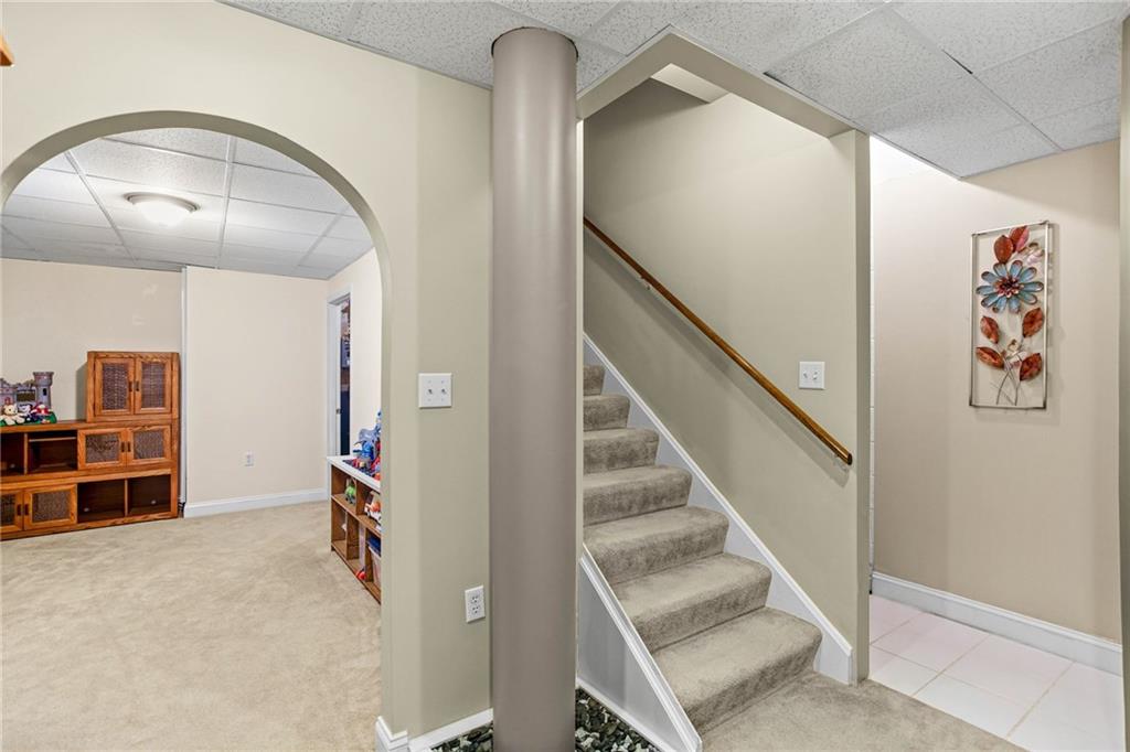 472 Spruce Lane Houston, PA 15342 - Photo 34 of 50
