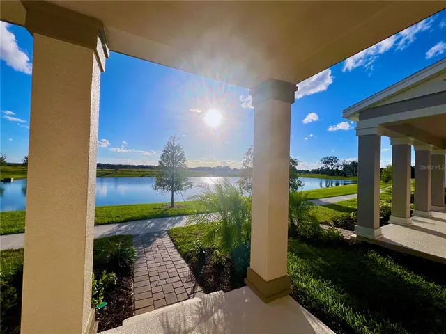 a view of a pathway both side of building