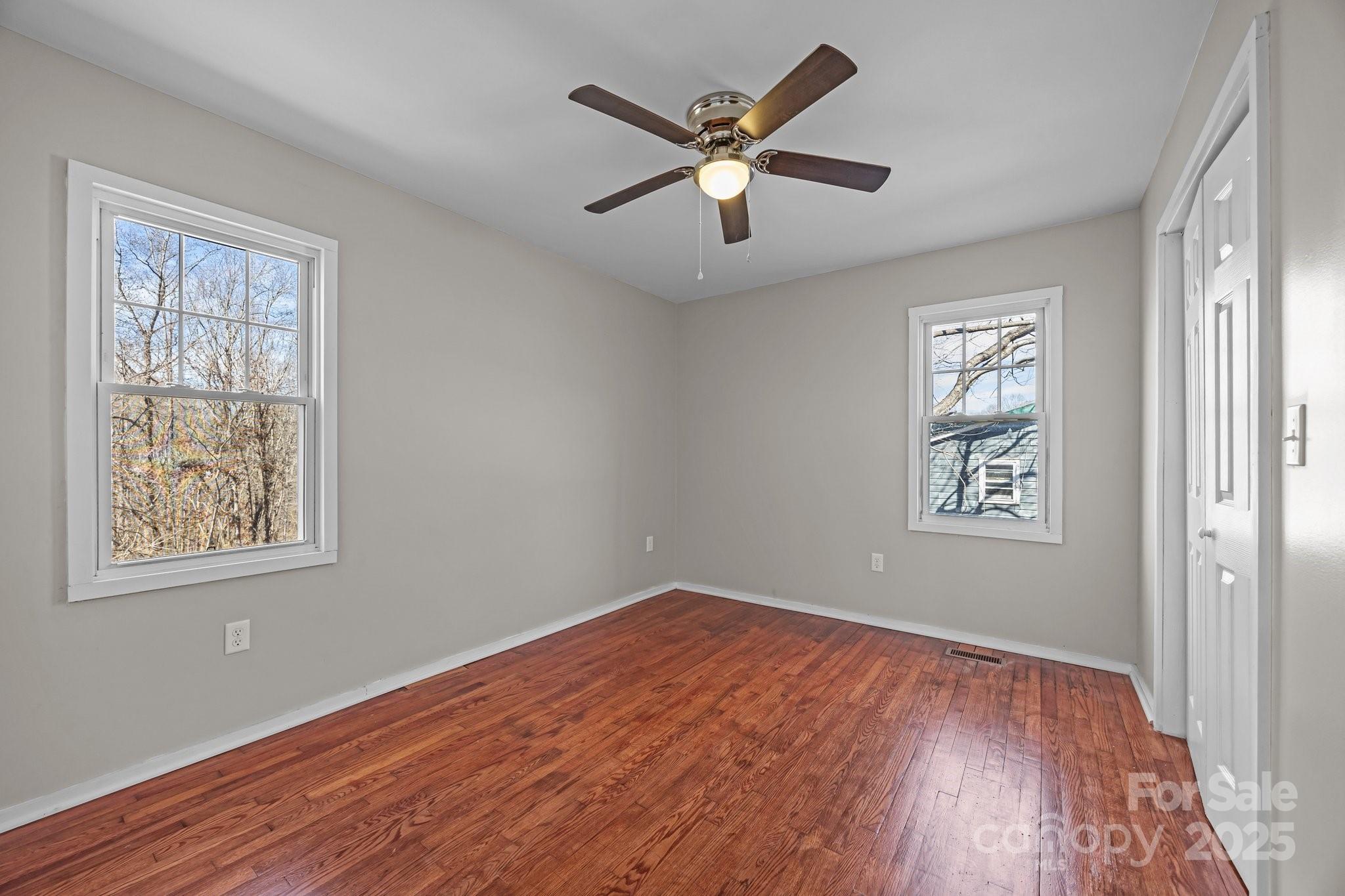 175 Kathy Street Marion, NC 28752 - Photo 29 of 33