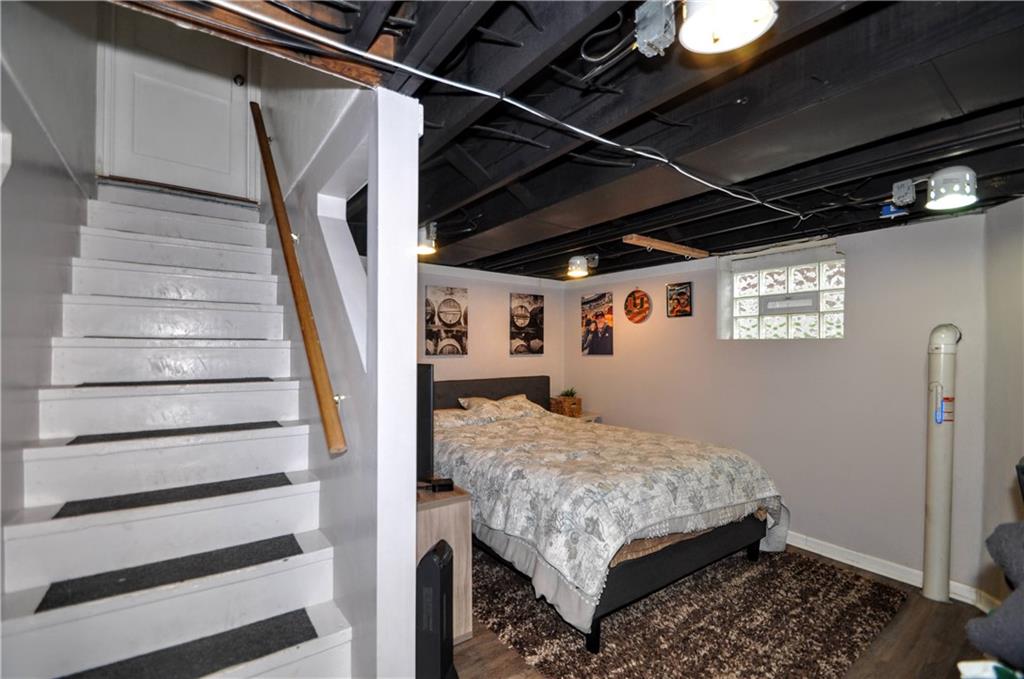 5164 Glenhurst Road Pittsburgh, PA 15207 - Photo 21 of 34 Gallery Image 21
