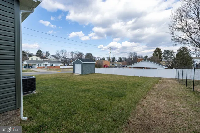 $275,000 | 103 6th Avenue, Luray, VA 22835