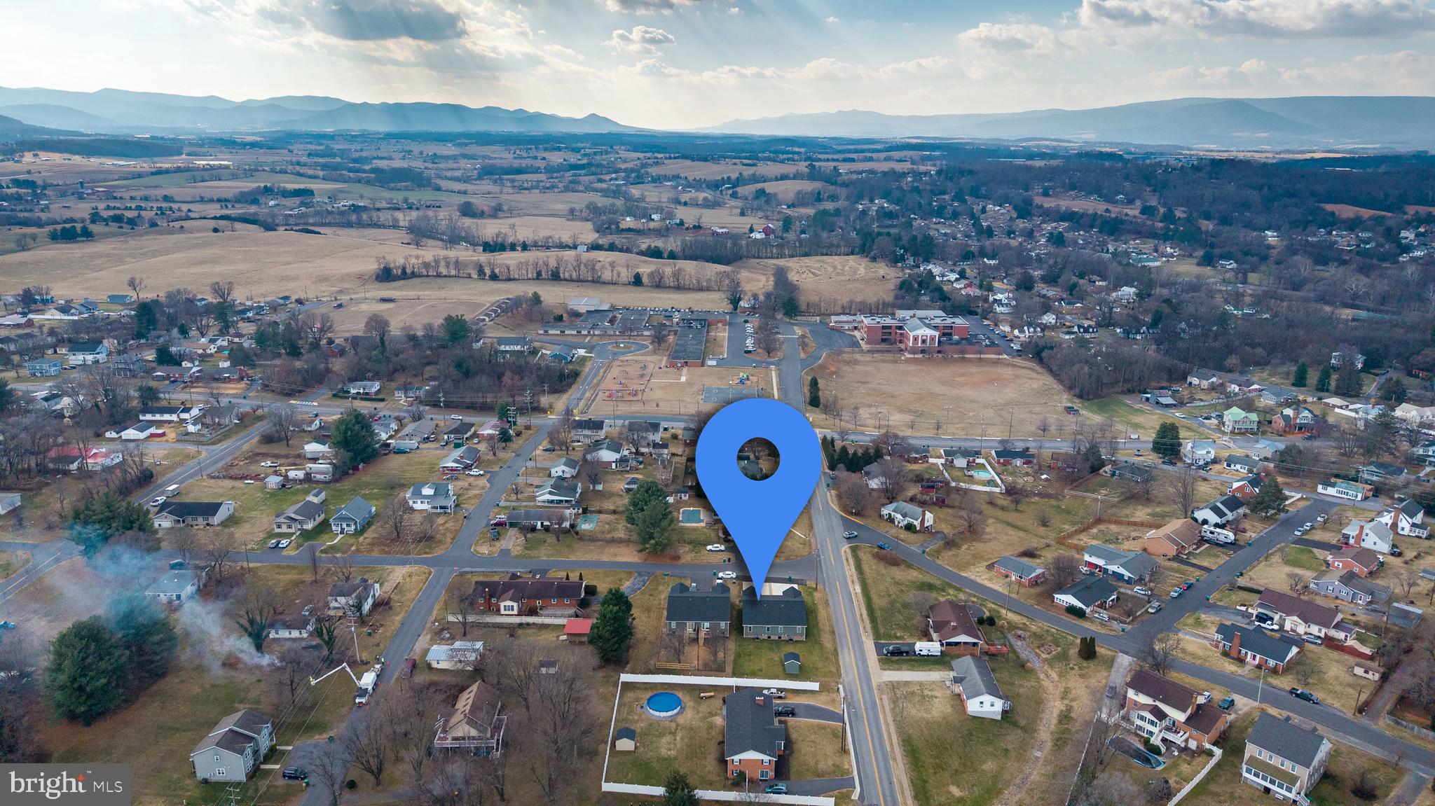 103 6th Avenue Luray, VA 22835 - Photo 55 of 58 an aerial view of multiple house