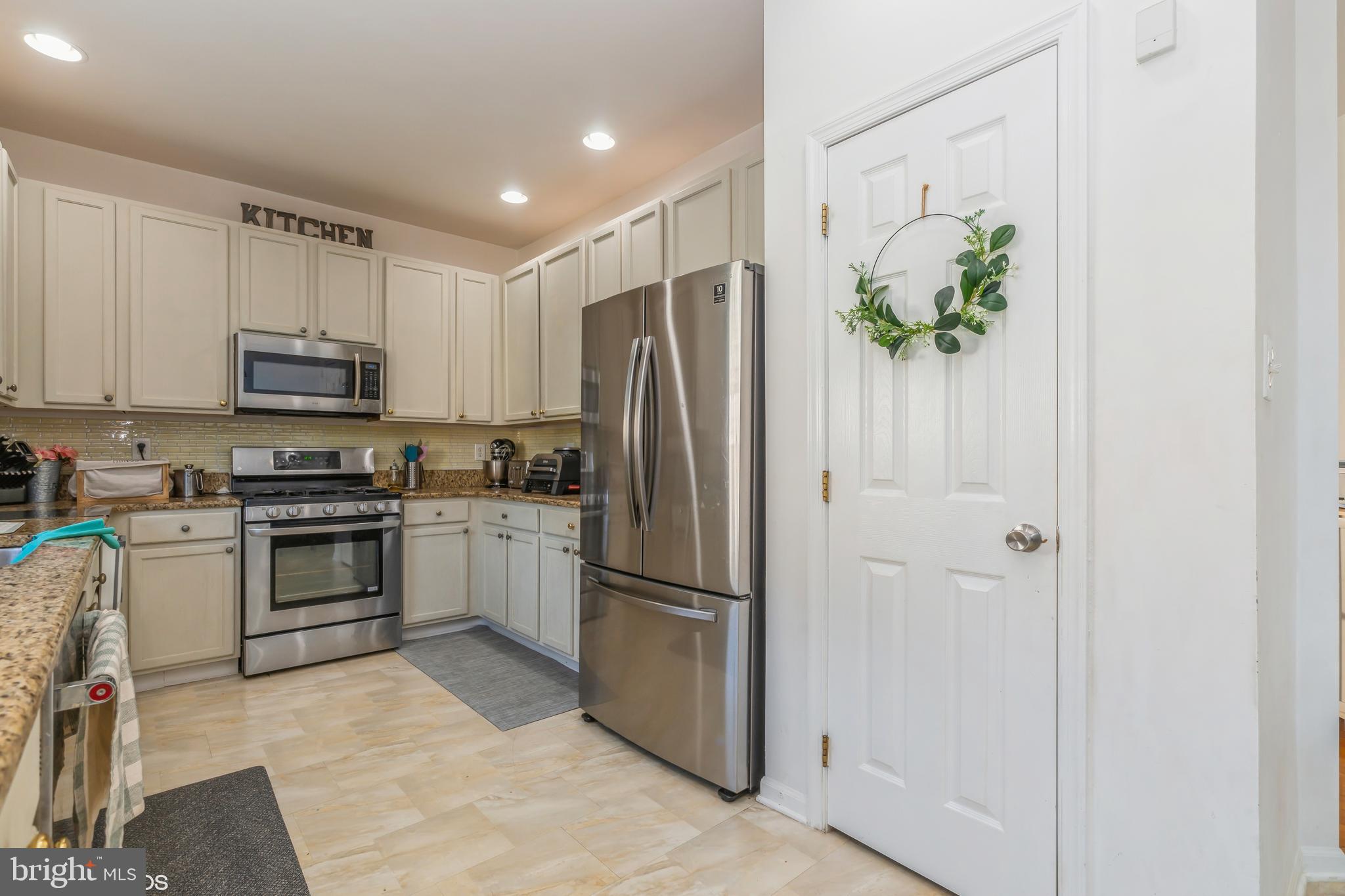 34 Inverness Drive Delran, NJ 08075 - Photo 23 of 56 Gallery Image 23