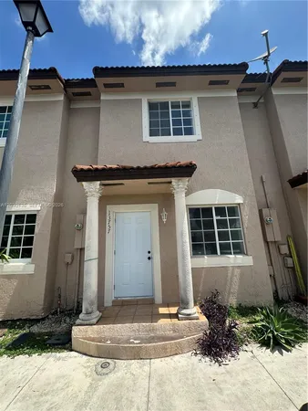 $2,500 | 13757 Southwest 170th Terrace, Unit 13757, Miami, FL 33177
