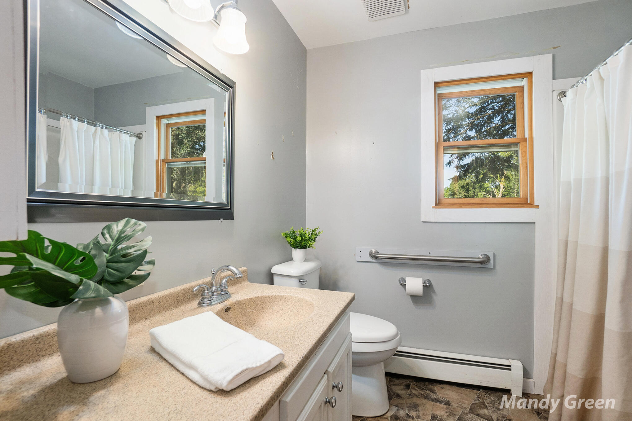 1890 Coral Road Northeast Edmore, MI 48829 - Photo 12 of 31 DSC08396