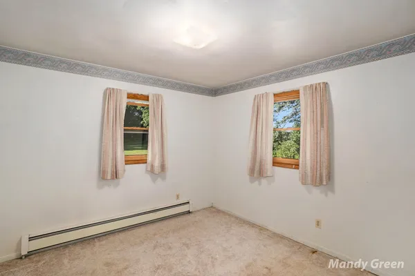 $192,000 | 1890 Coral Road Northeast, Edmore, MI 48829