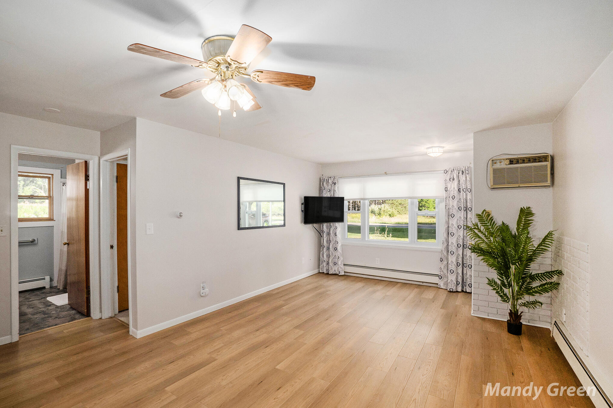 1890 Coral Road Northeast Edmore, MI 48829 - Photo 9 of 31 DSC08385