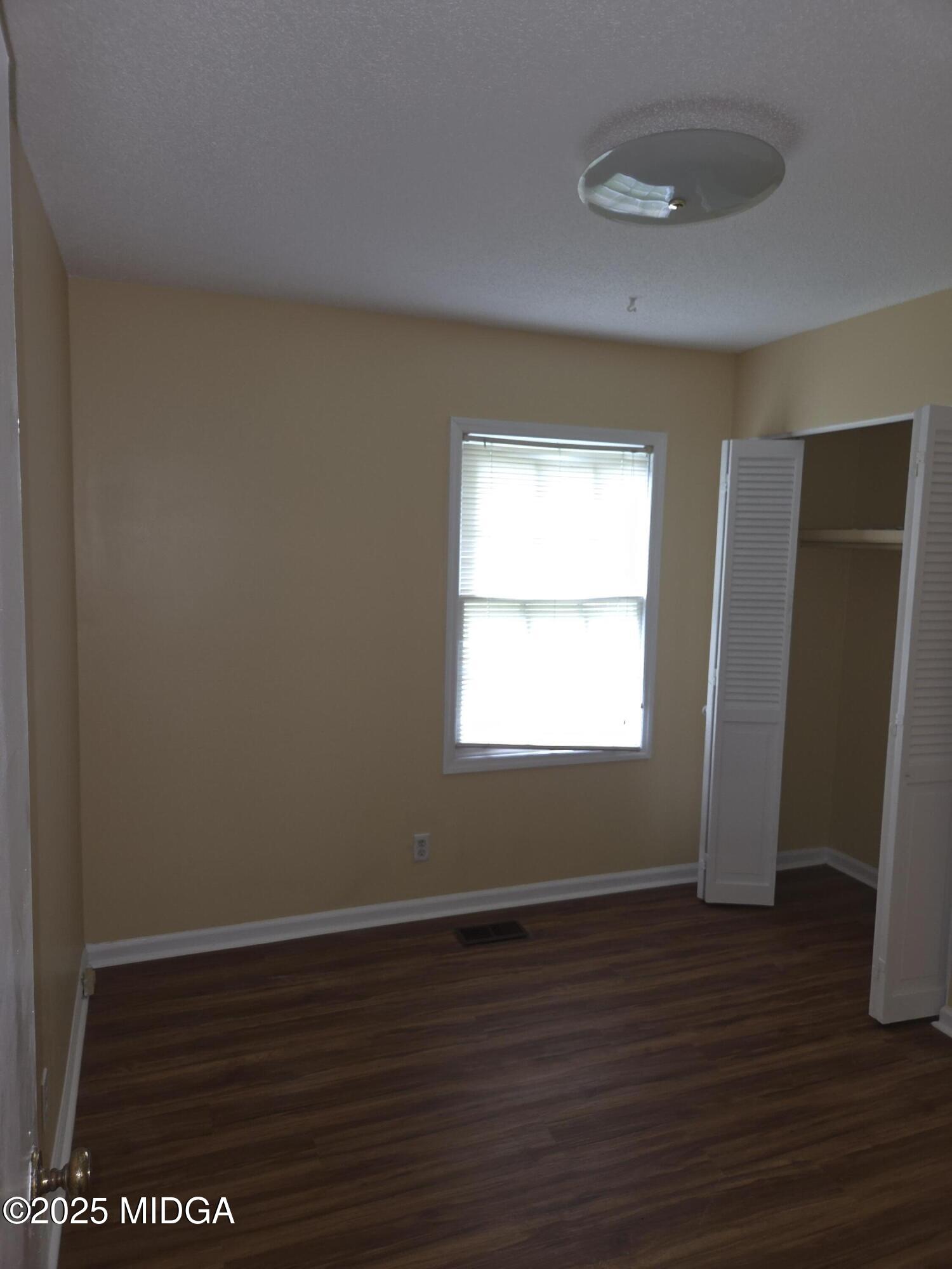 2557 Hyde Park Road Macon, GA 31211 - Photo 8 of 16 BR1