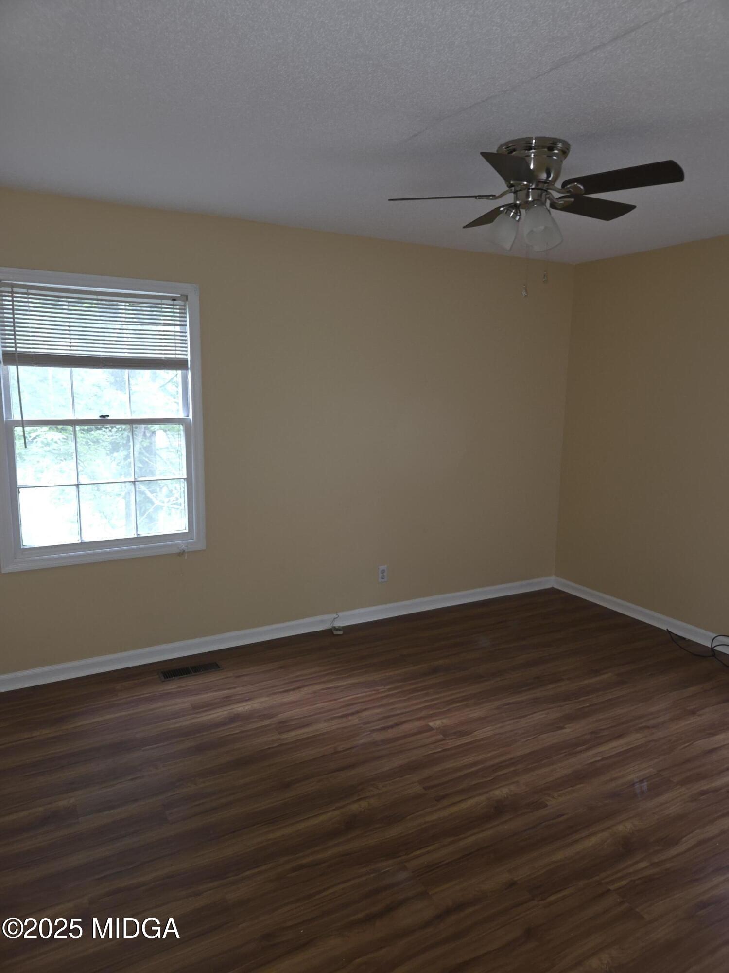 2557 Hyde Park Road Macon, GA 31211 - Photo 10 of 16 BR3