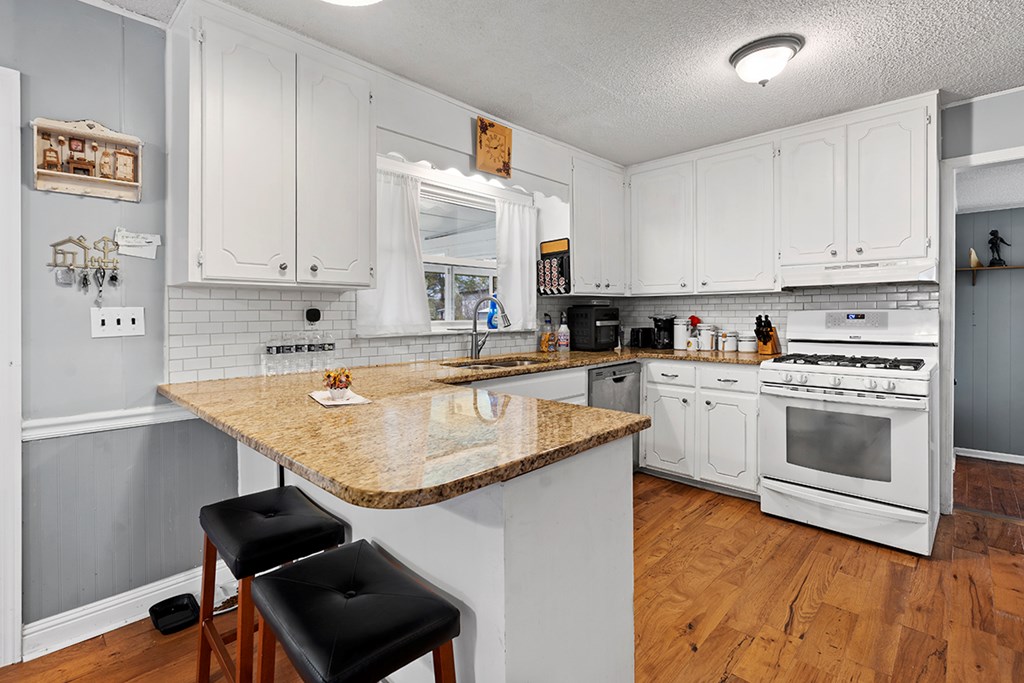 590 Relax Street Waterloo, SC 29384 - Photo 9 of 37
