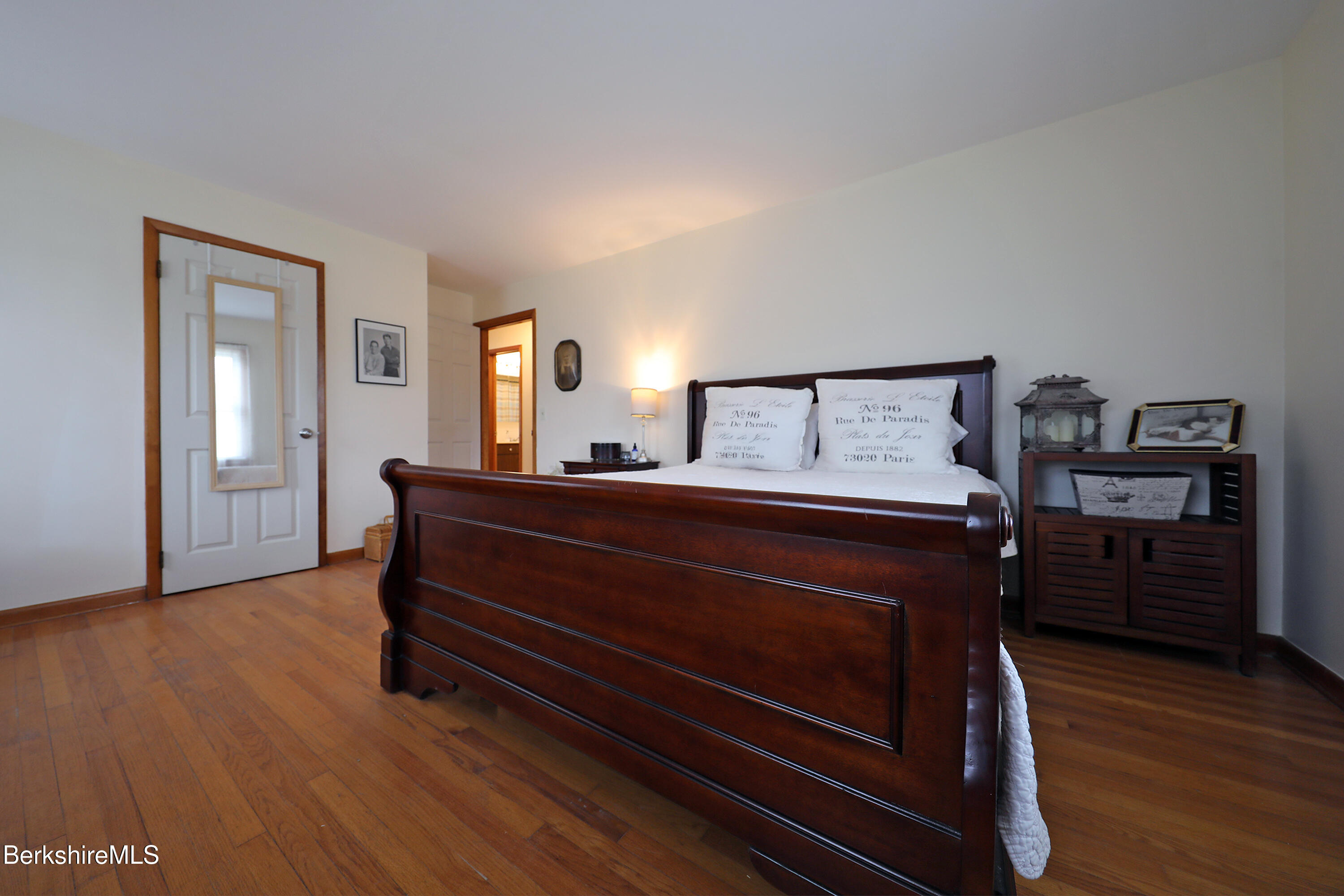 111 Oak Hill Road Pittsfield, MA 01201 - Photo 23 of 36 Primary Bedroom Main Level