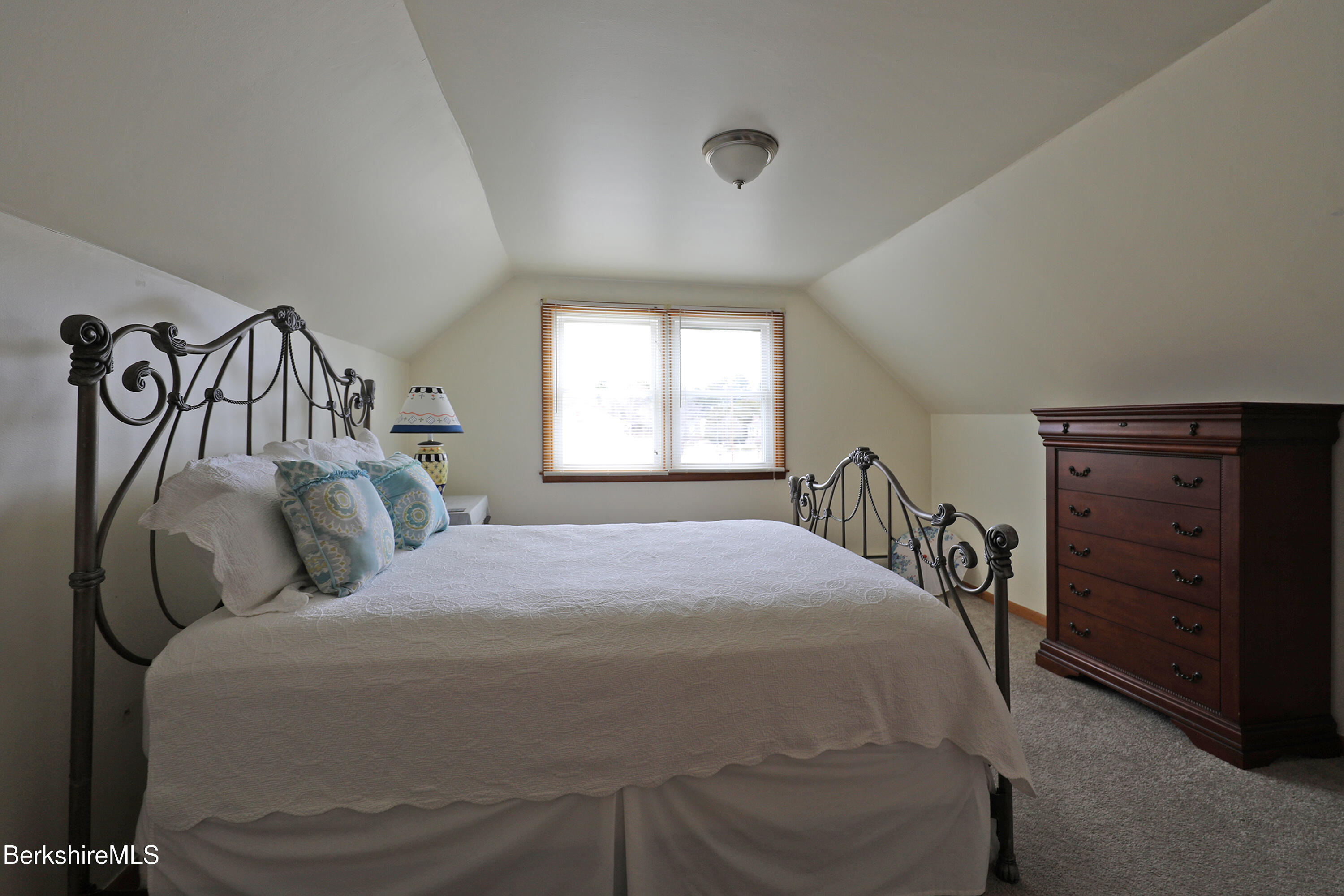 111 Oak Hill Road Pittsfield, MA 01201 - Photo 30 of 36 Bedroom #3