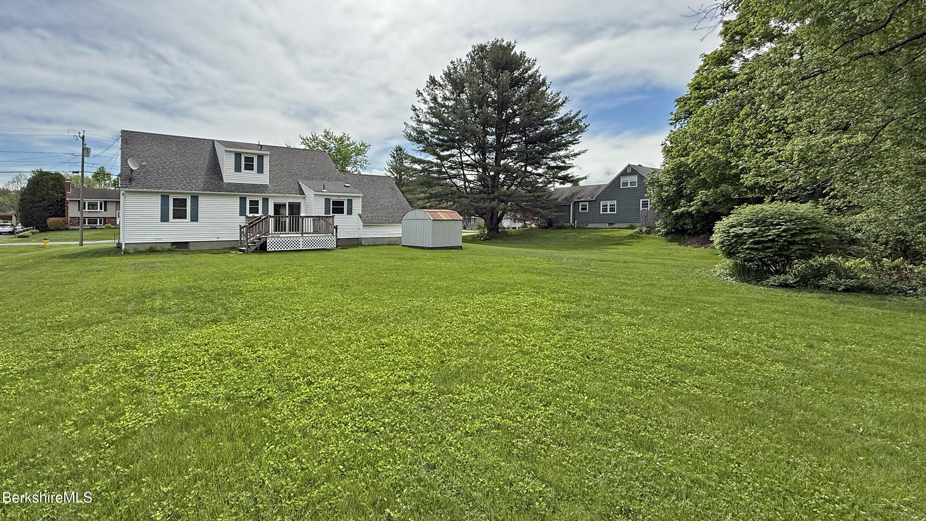 111 Oak Hill Road Pittsfield, MA 01201 - Photo 35 of 36 Backyard