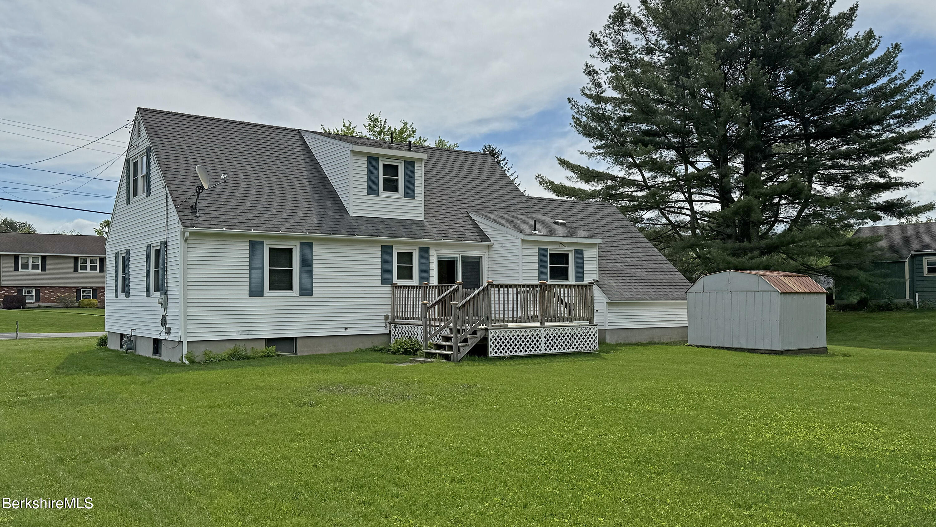111 Oak Hill Road Pittsfield, MA 01201 - Photo 5 of 36 Deck/Backyard