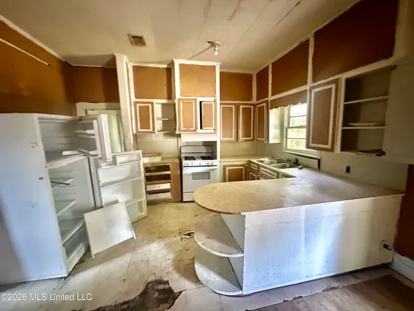$50,000 | 818 North Jackson Street, Brookhaven, MS 39601