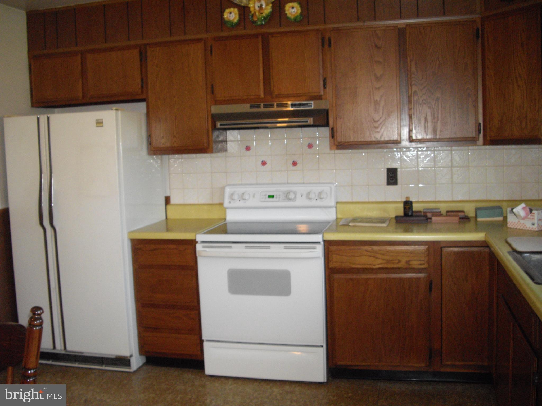 8640 Ridge Road Ellicott City, MD 21043 - Photo 4 of 9 Kitchen