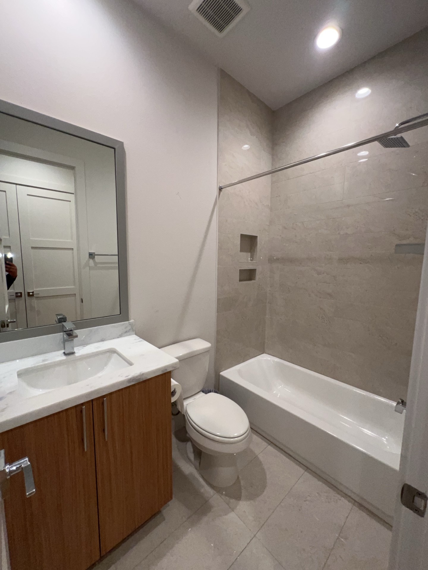 2414 Gray Street Houston, TX 77003 - Photo 11 of 14