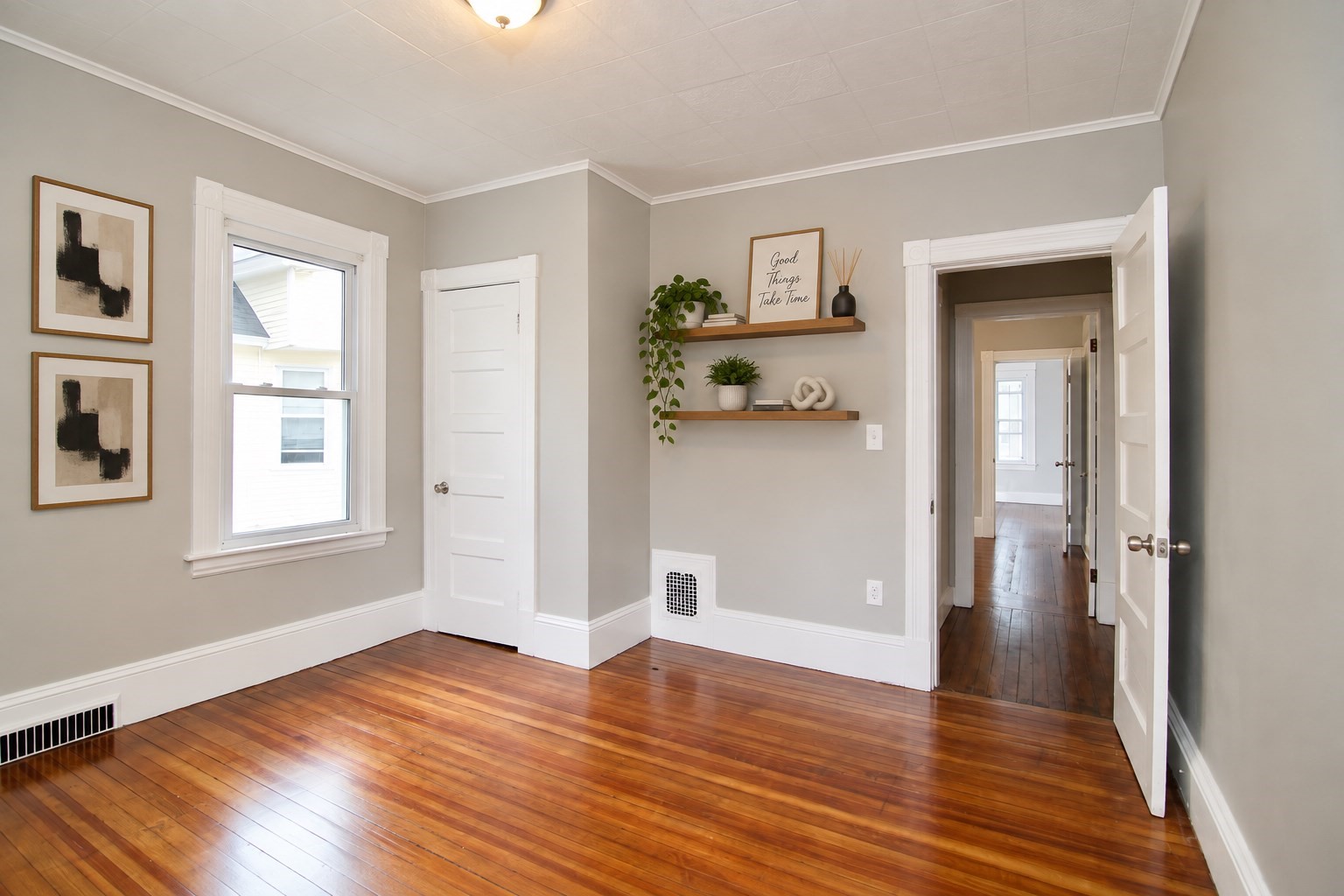 45 Middlesex Street Springfield, MA 01109 - Photo 6 of 10 Gallery Image 6
