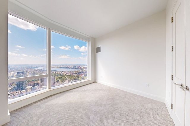 $1,975,000 | 240 Devonshire Street, Unit 4305, Boston, MA 02110