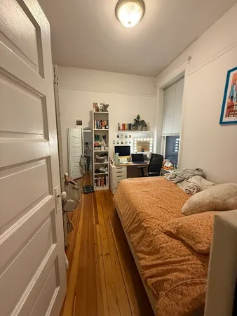 $3,450 | 12 West Chestnut Street, Unit 2, Chicago, IL 60610