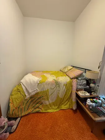 $3,450 | 12 West Chestnut Street, Unit 2, Chicago, IL 60610